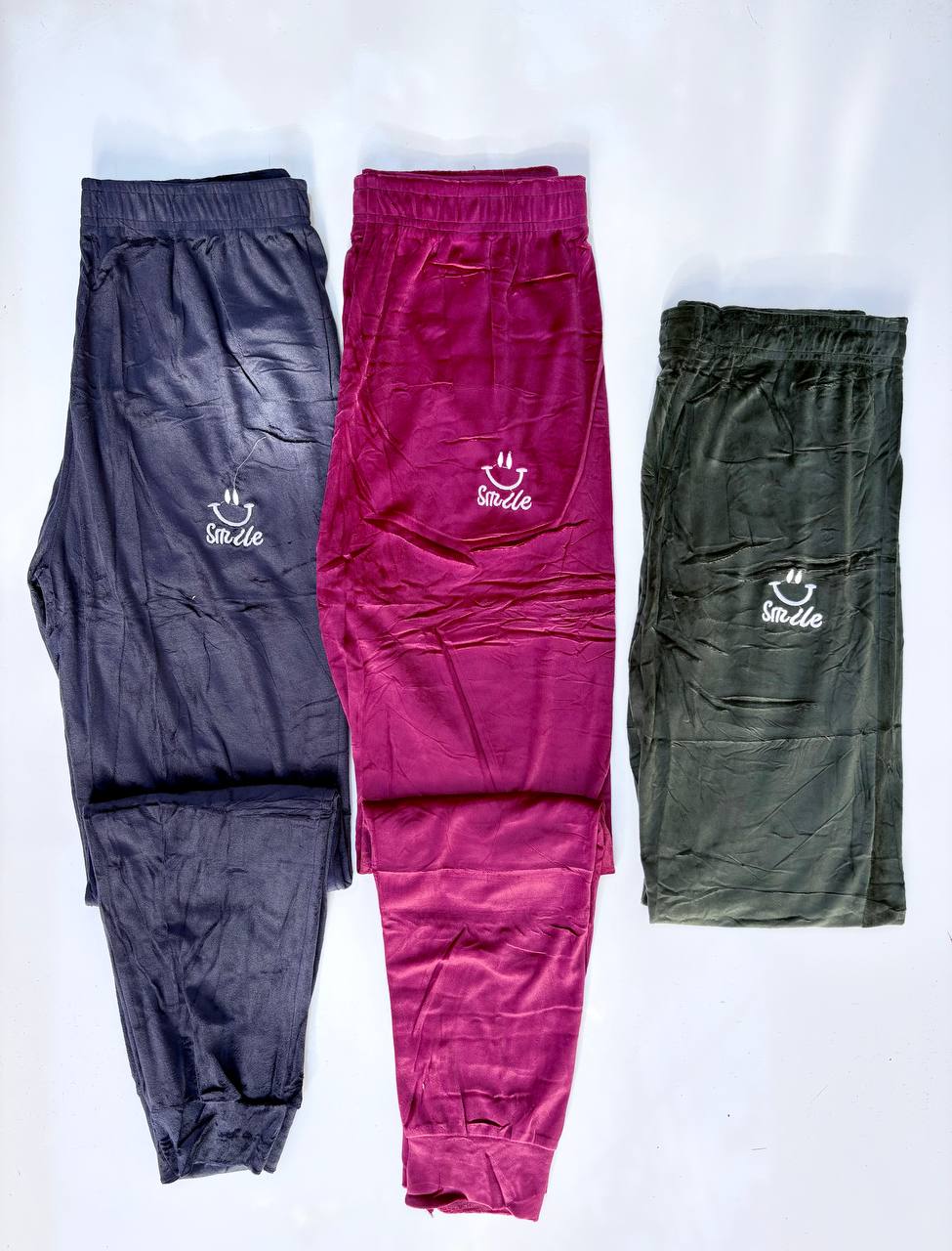 شلواز مخمل لبخند زنانه