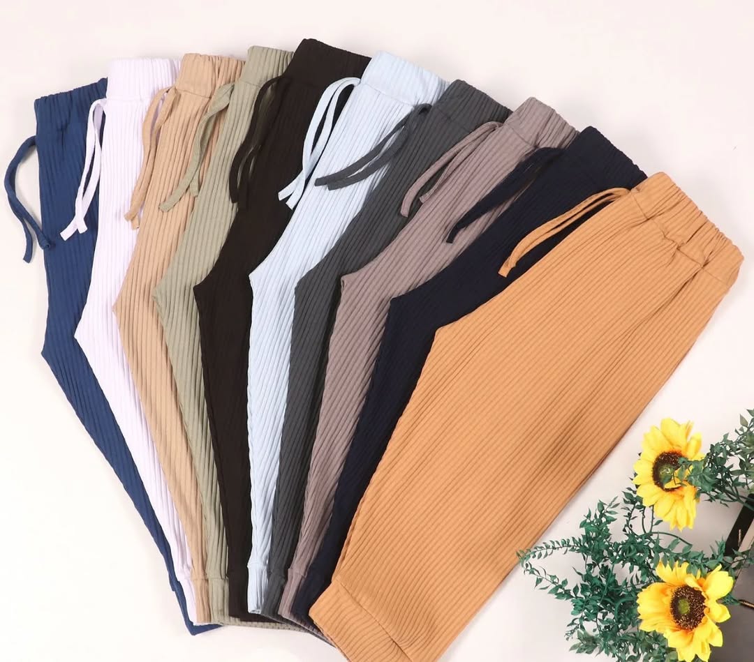 شلوارک زنانه