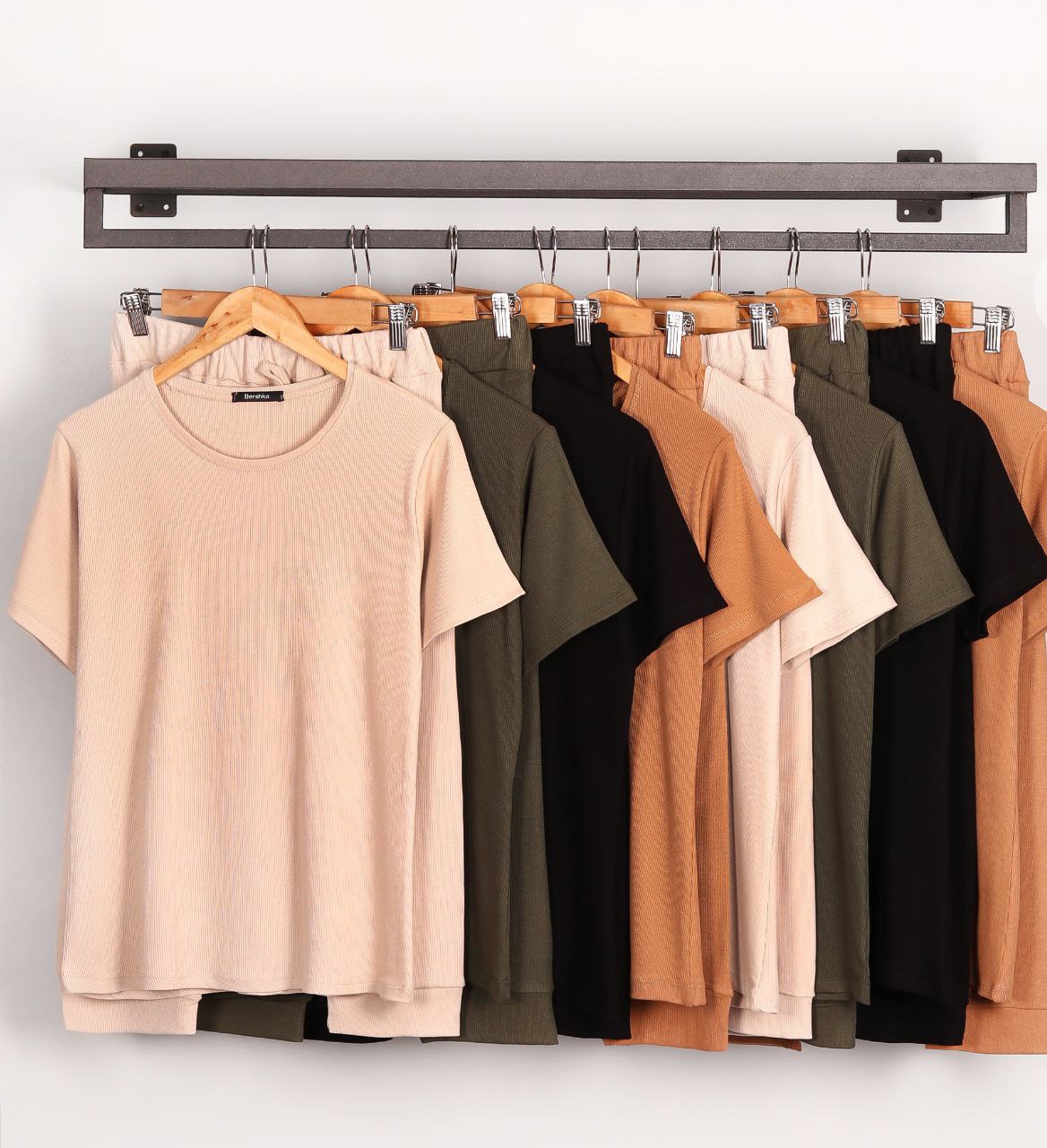 ست تیشرت و شلوارک زنانه کبریتی ریز فولکش