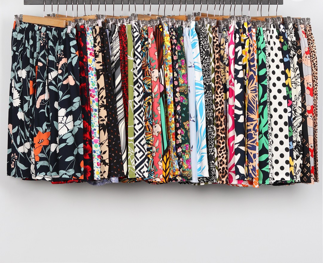 شلوارک زنانه نخی